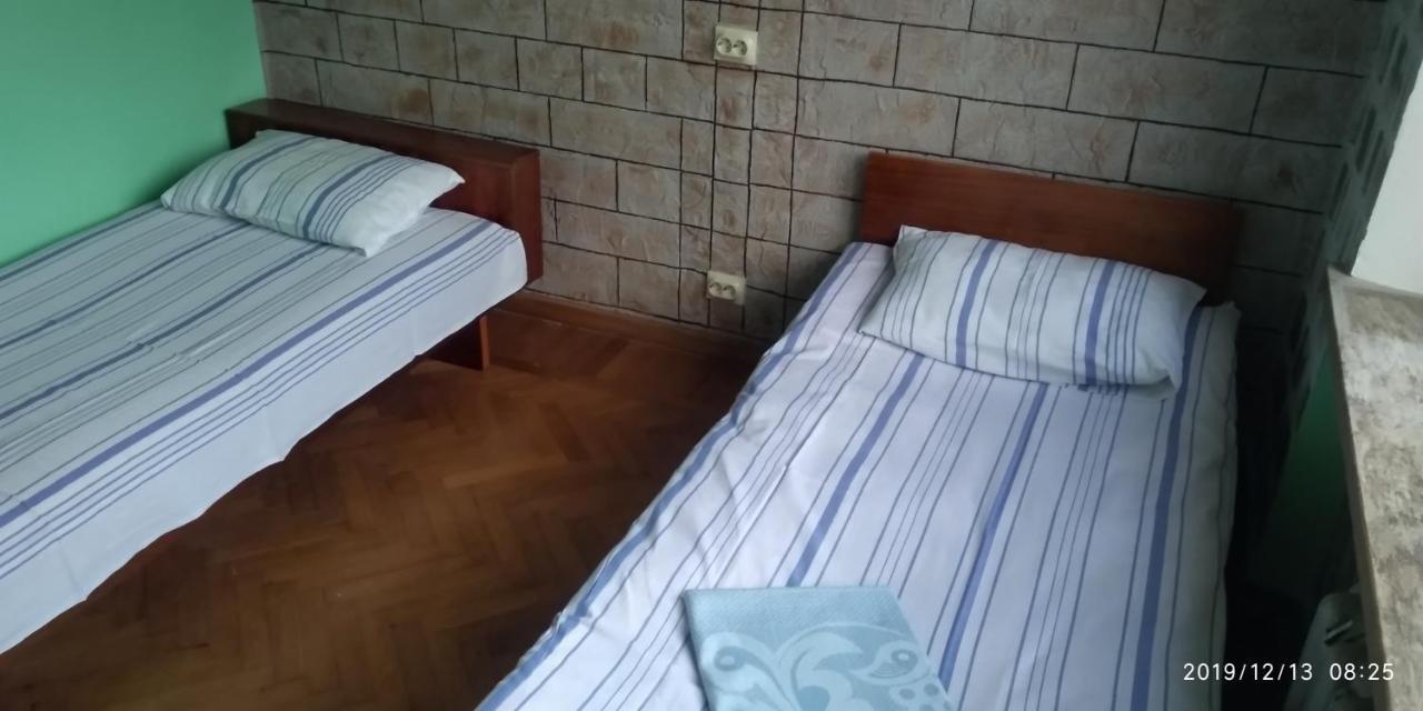 Уютная Комната Gagra Exterior photo